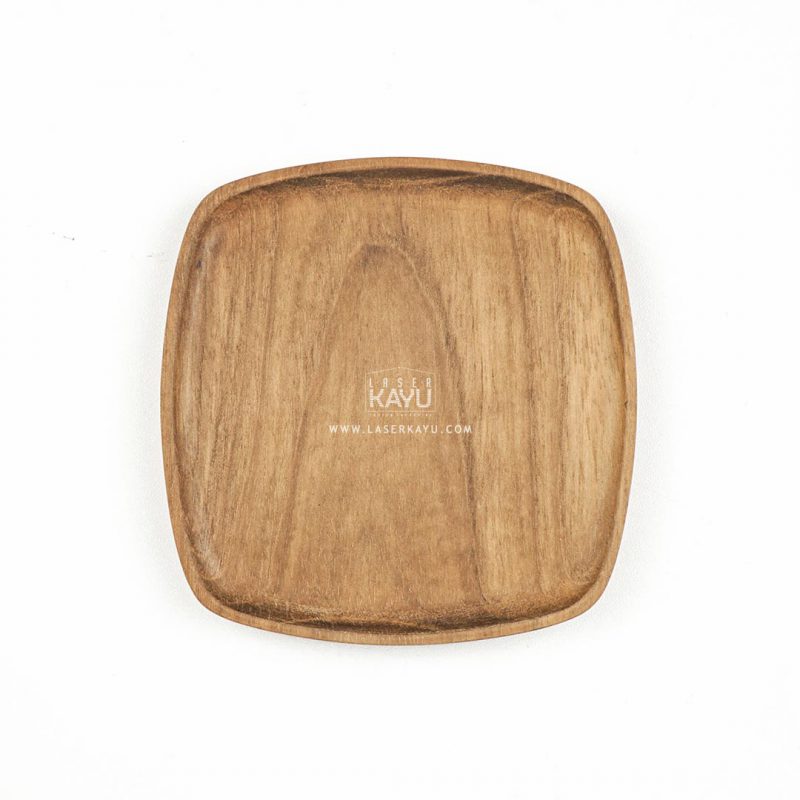 Coaster Kayu Bentuk Oval Dari Pengrajin Jepara